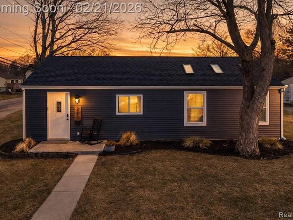 34590 Stellwagen Street, Wayne, MI 48184