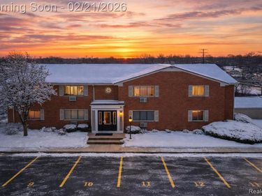 801 Plate Street, Rochester, MI 48307