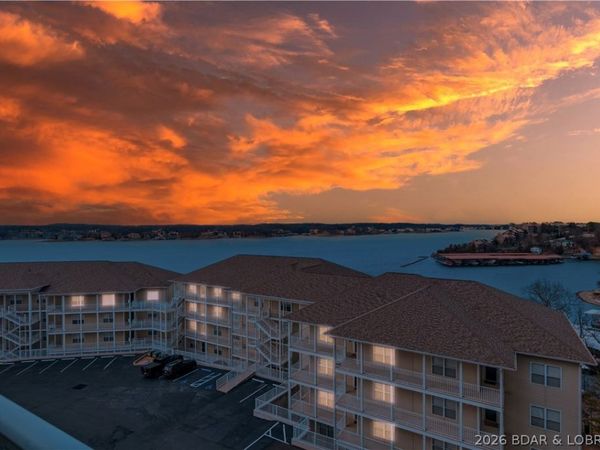 4499 Ski Drive , Unit 332, Osage Beach, MO 65065