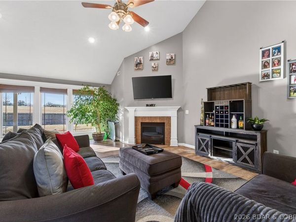 204 Redtail Drive, Other, MO 65010