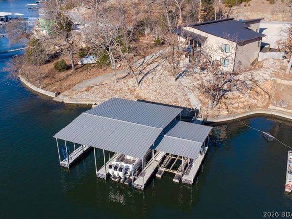 1258 Bonard Lane , Osage Beach, MO 65065