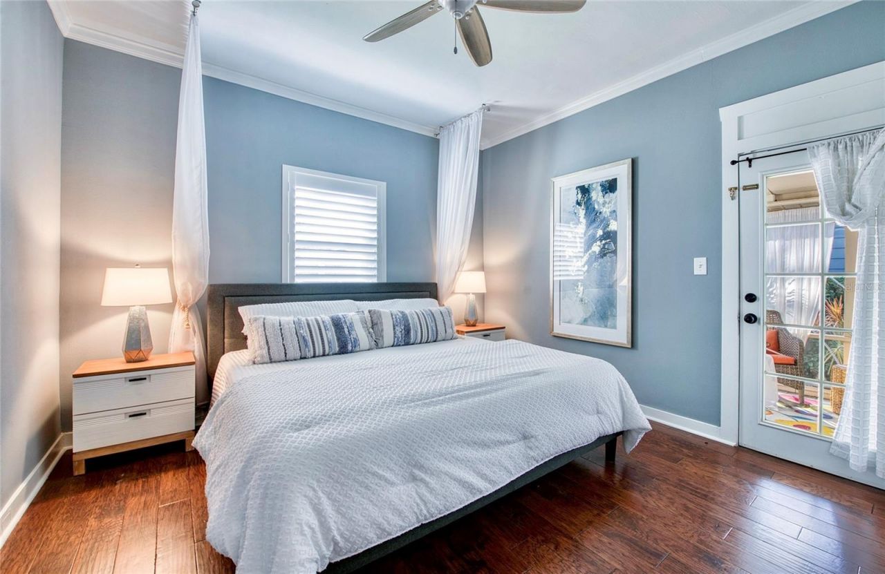 209 35th Avenue N, Saint Petersburg, FL 33704 Photo