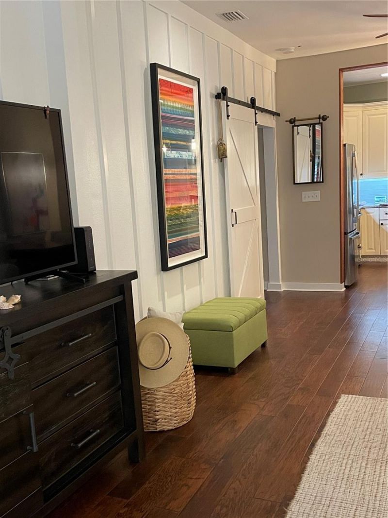 209 35th Avenue N, Saint Petersburg, FL 33704 Photo