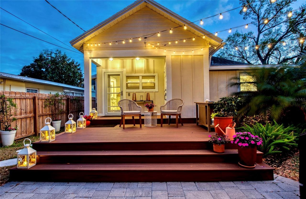 209 35th Avenue N, Saint Petersburg, FL 33704 Photo