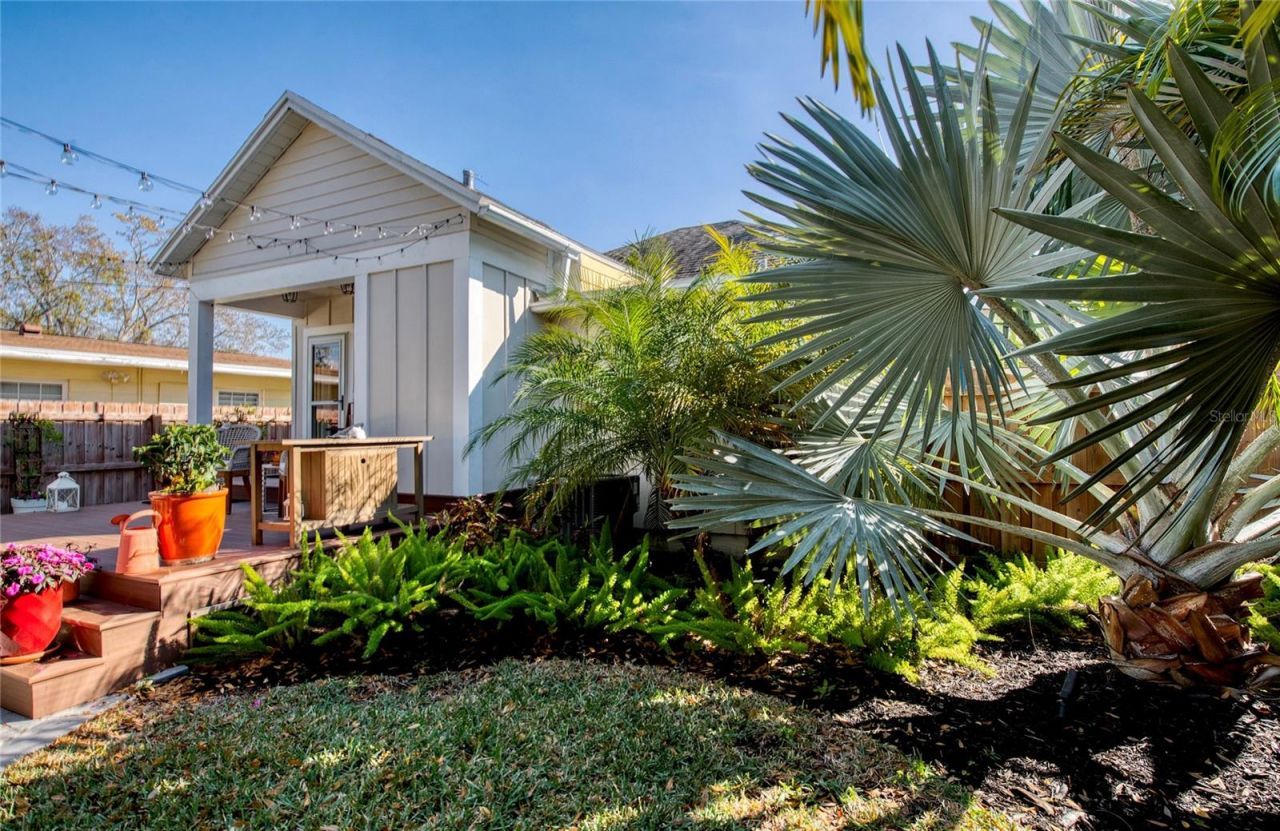 209 35th Avenue N, Saint Petersburg, FL 33704 Photo