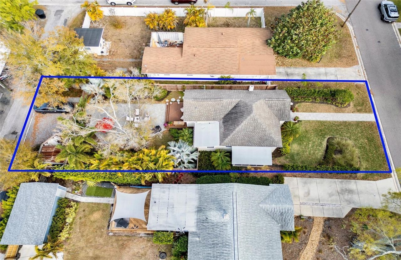 209 35th Avenue N, Saint Petersburg, FL 33704 Photo