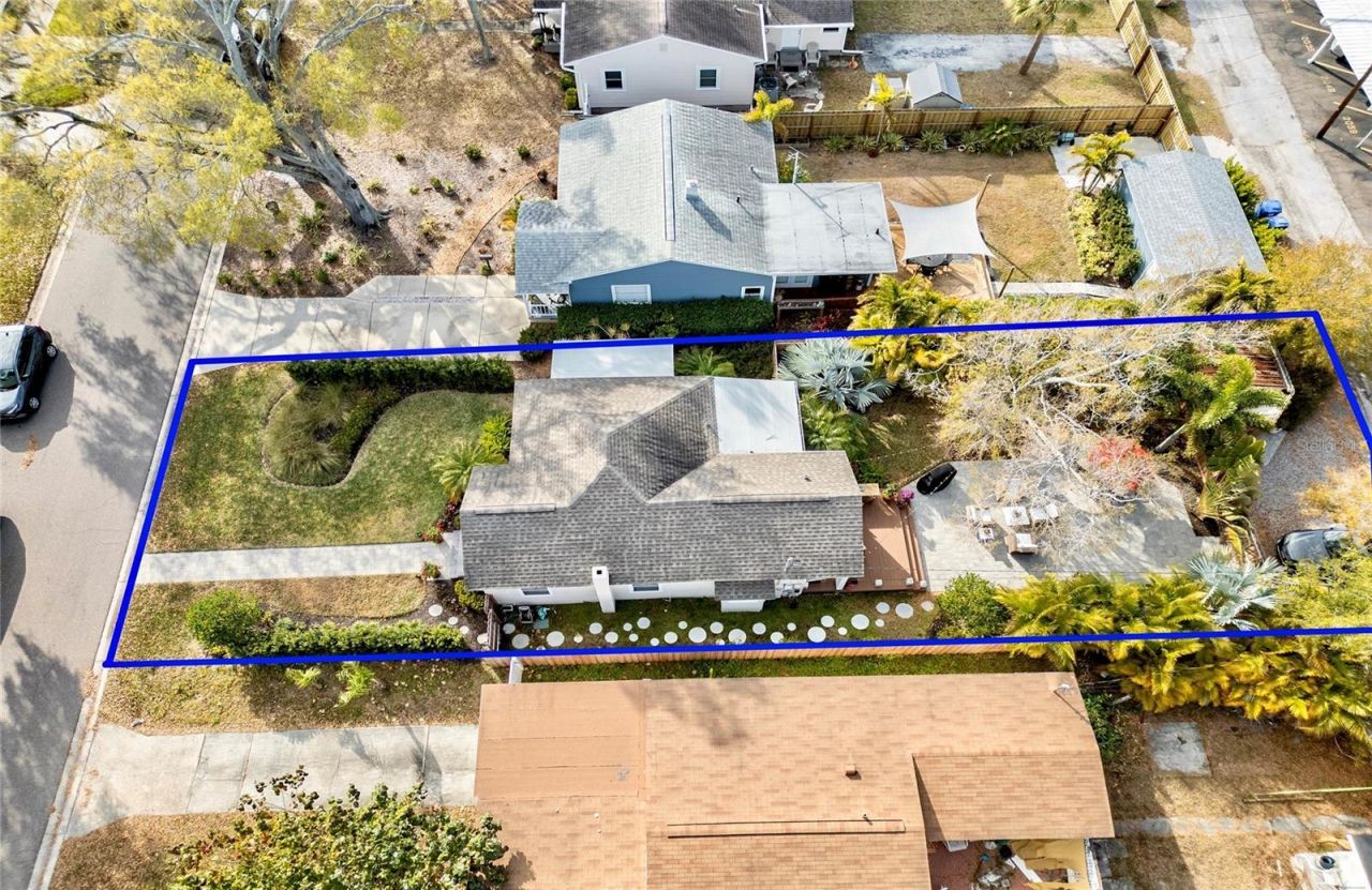 209 35th Avenue N, Saint Petersburg, FL 33704 Photo