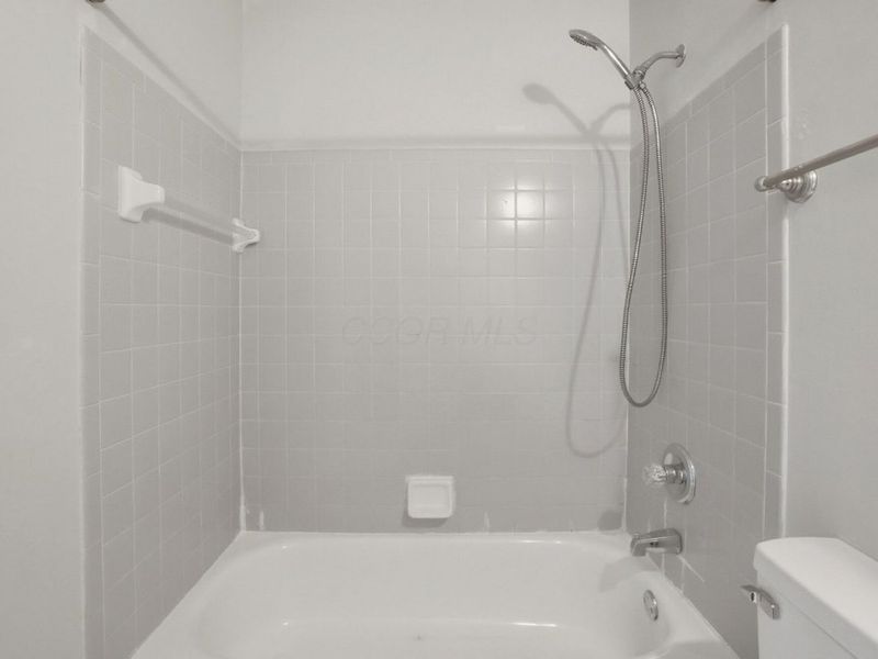 3171 Ambarwent Road, Reynoldsburg, OH 43068 Photo 31