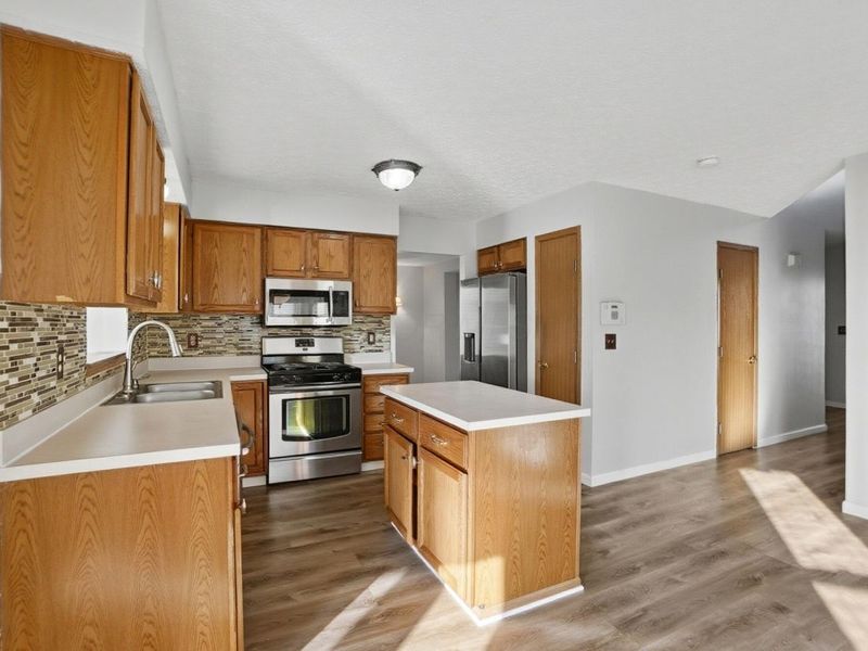 3171 Ambarwent Road, Reynoldsburg, OH 43068 Photo 8