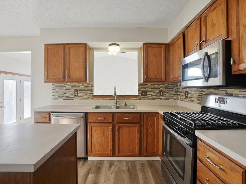 3171 Ambarwent Road, Reynoldsburg, OH 43068 Photo 9