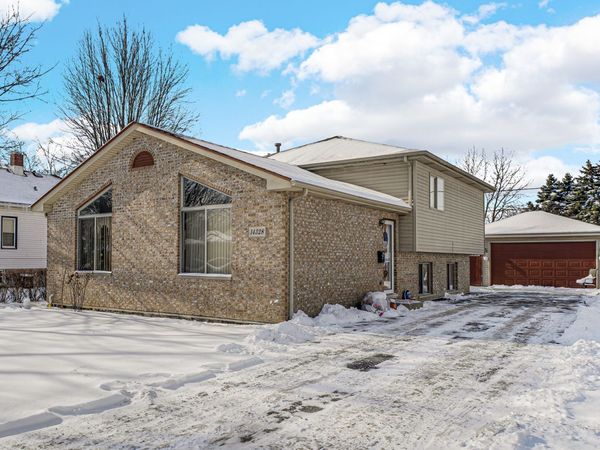 14328 S Division Street, Posen, IL 60469