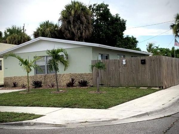 528-530 Mayflower Road, Unit 528-530, West Palm Beach, FL 33405