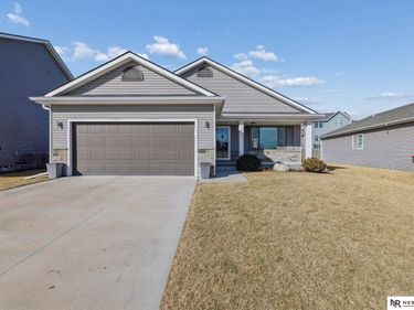 8301 S 63rd Street, Lincoln, NE 68516
