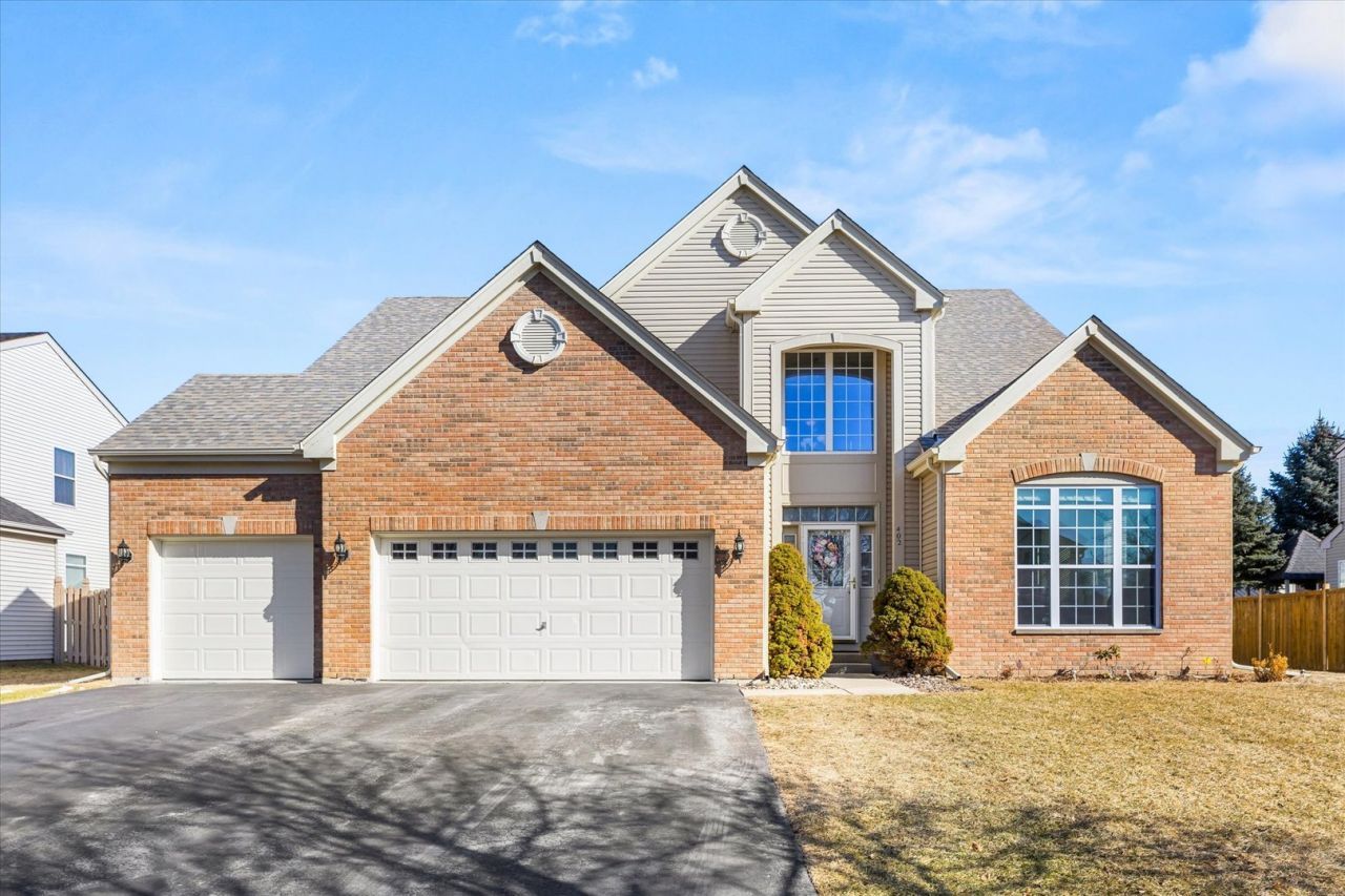 402 S Palmer Drive, Bolingbrook, IL 60490 Main Photo