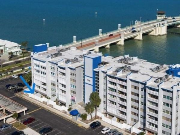 500 TREASURE ISLAND CAUSEWAY, Unit 106, TREASURE ISLAND, FL 33706