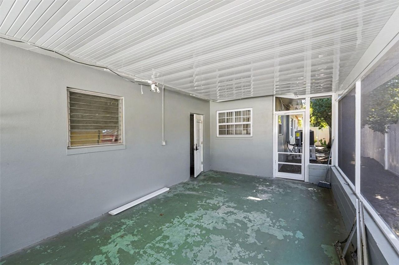 6795 23rd Street S, Saint Petersburg, FL 33712 Photo