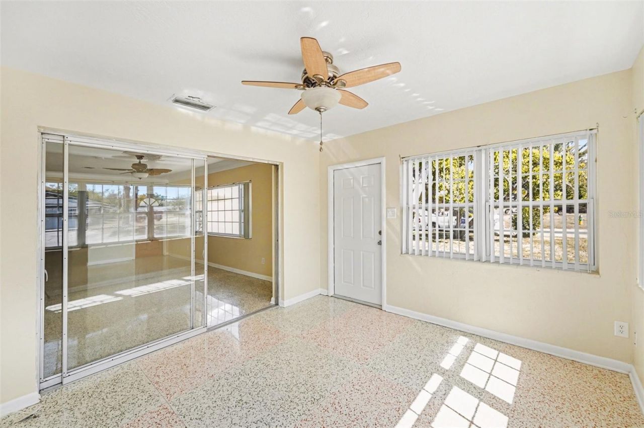 6795 23rd Street S, Saint Petersburg, FL 33712 Photo