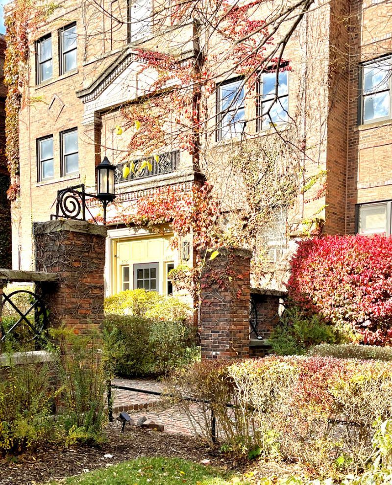 5716 S Kenwood Avenue, Unit 1, Chicago, IL 60637 Main Photo