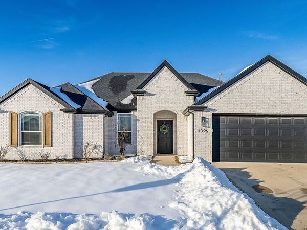 4396 W Newton Avenue, Fayetteville, AR 72704