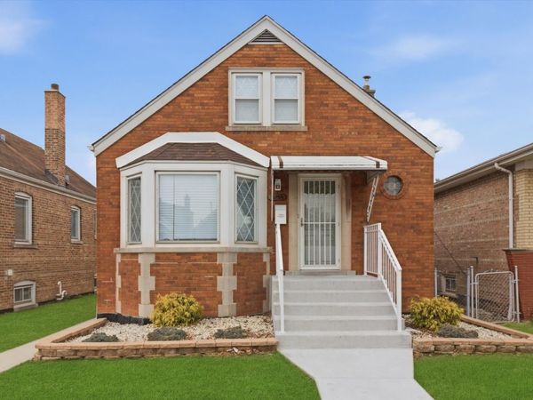 5254 S Melvina Avenue, Chicago, IL 60638