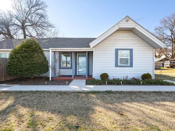 825 S 3rd Avenue, Purcell, OK 73080