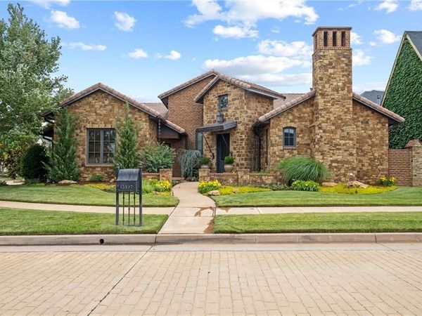 15820 Chapel Ridge Lane, Edmond, OK 73013