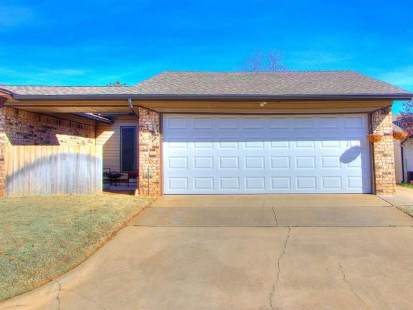 9322 S Hudson Avenue, Oklahoma City, OK 73139