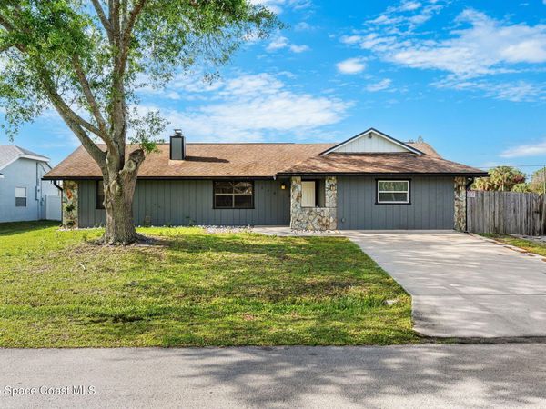 364 Hatcher Street SE, Palm Bay, FL 32909