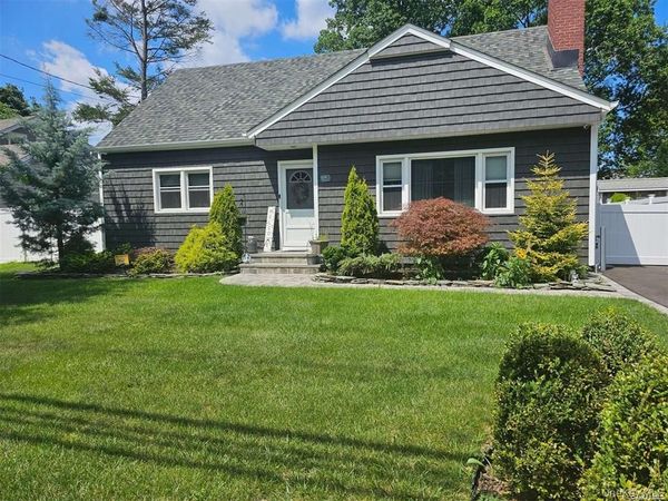 375 Broadway , Unit 2, Bethpage, NY 11714