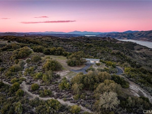 11315 Nacimiento Lake Drive, Bradley, CA 93426