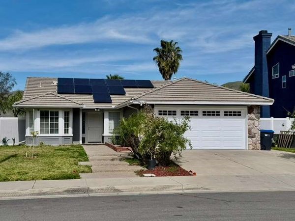 13226 HITCHING RAIL Circle, Corona, CA 92883