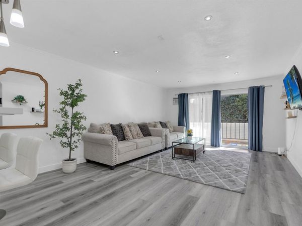 2500 2500 Miramar Ave, Unit 203, Castro Valley, CA 94546