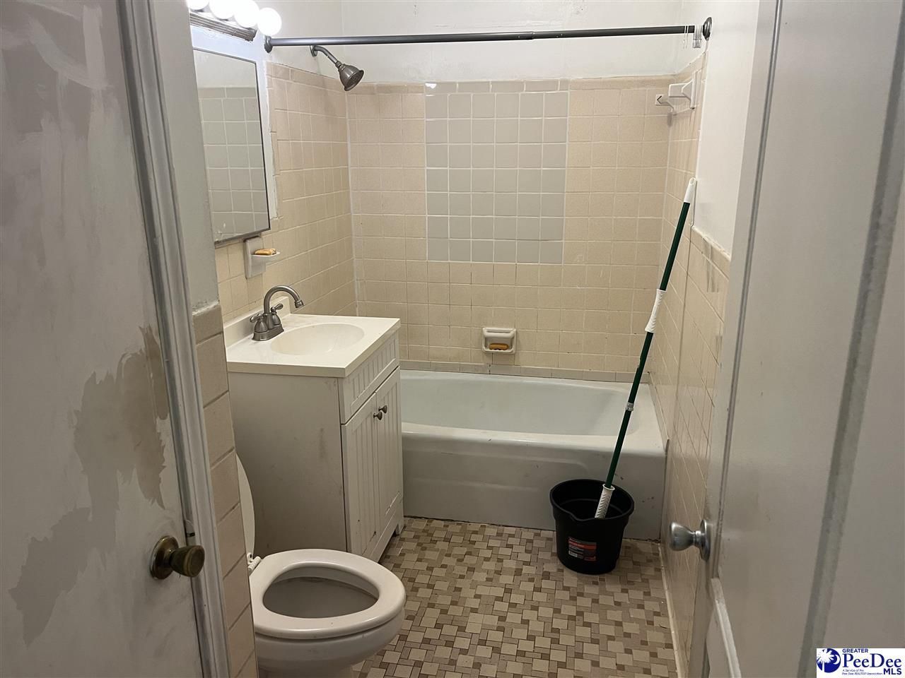 1432 Twin Lakes Rd. Photo 19