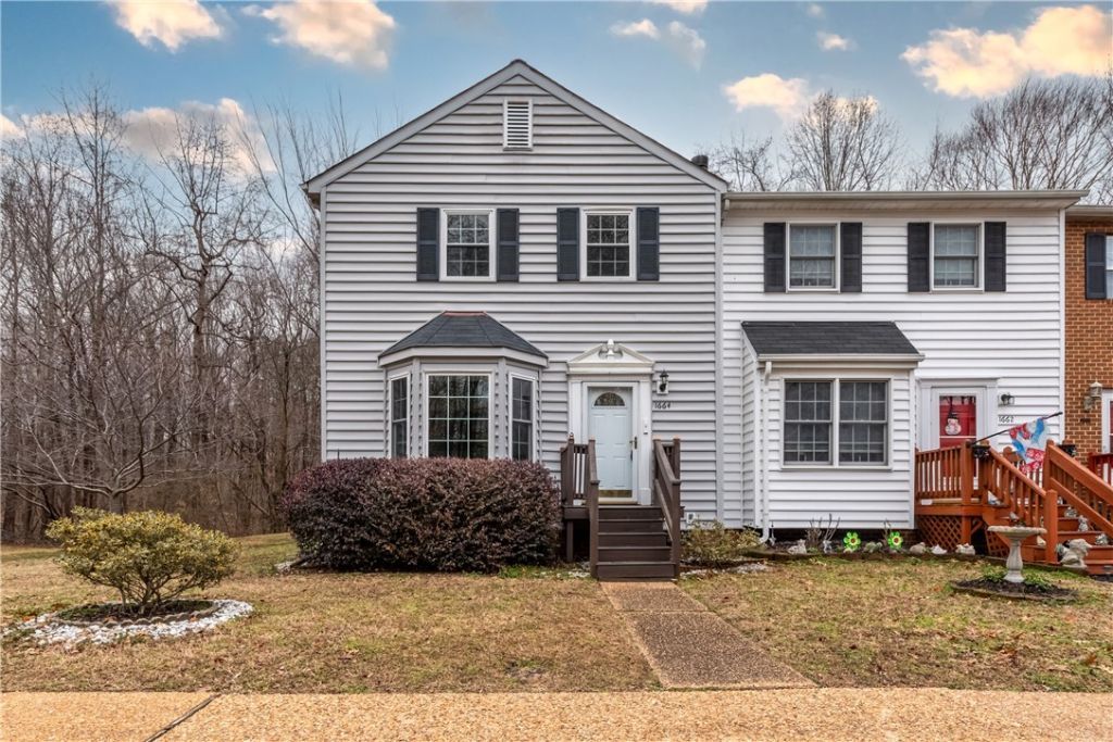 1664 Skiffes Creek Circle, Williamsburg, VA 23185 Main Photo