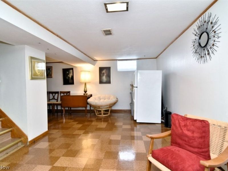 15991 Henley Road, Cleveland, OH 44112 Photo 31