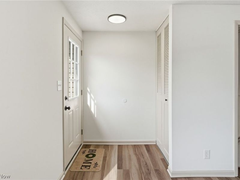 1065 Shadowlawn Drive, Ravenna, OH 44266 Photo 6