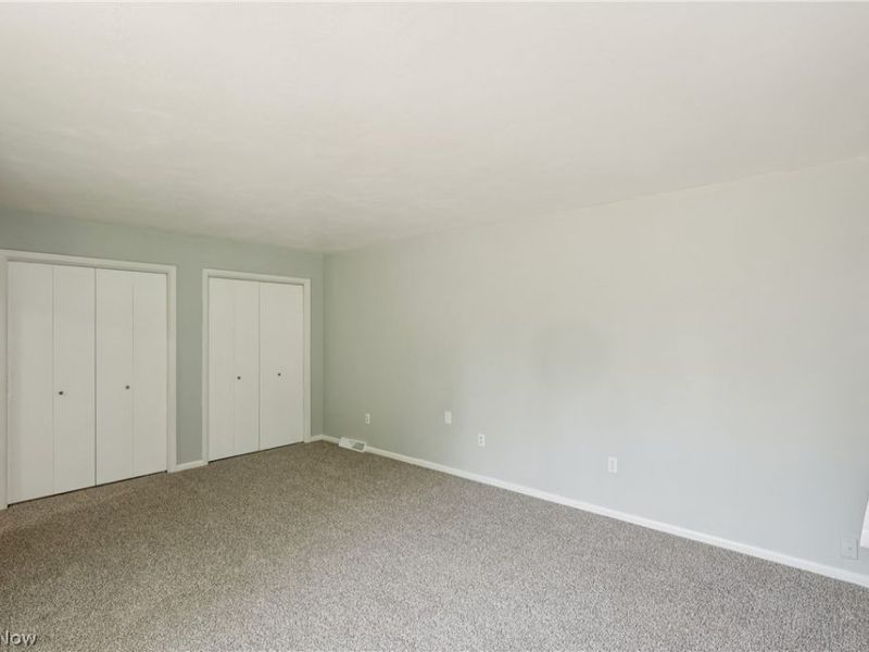 653 Brennan Drive, Amherst, OH 44001 Photo 10