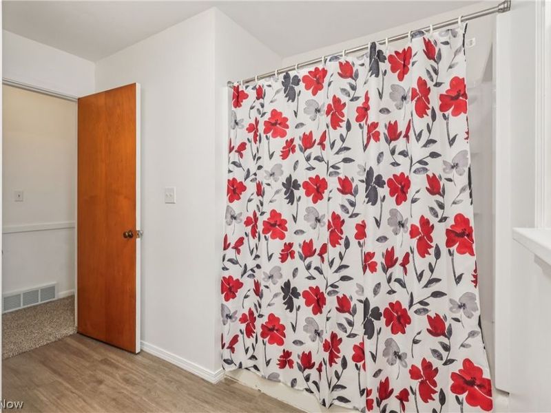 653 Brennan Drive, Amherst, OH 44001 Photo 16