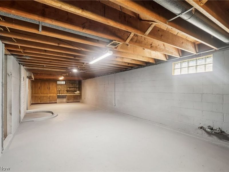 653 Brennan Drive, Amherst, OH 44001 Photo 19