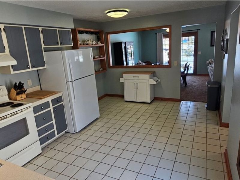 4122 E Normandy Park Drive, Medina, OH 44256 Photo 8