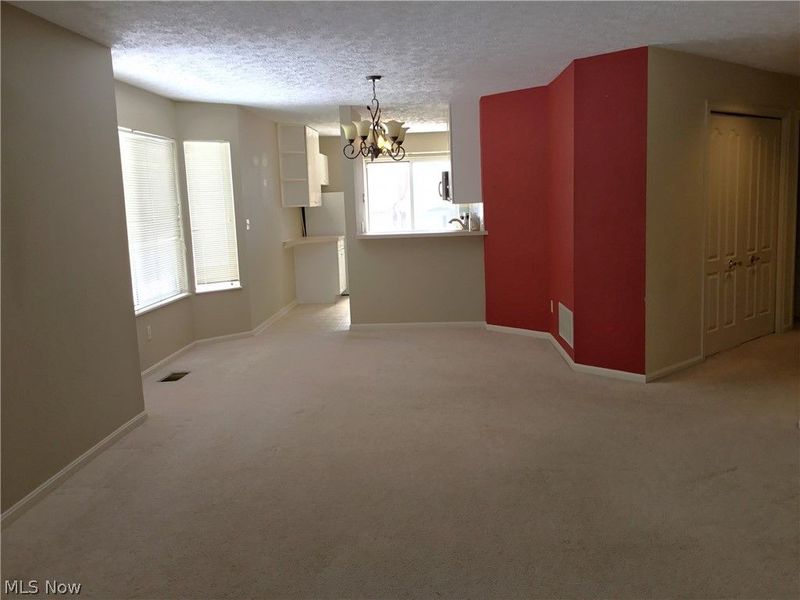 339 Village Pointe Drive, Unit B, Akron, OH 44313 Photo 10