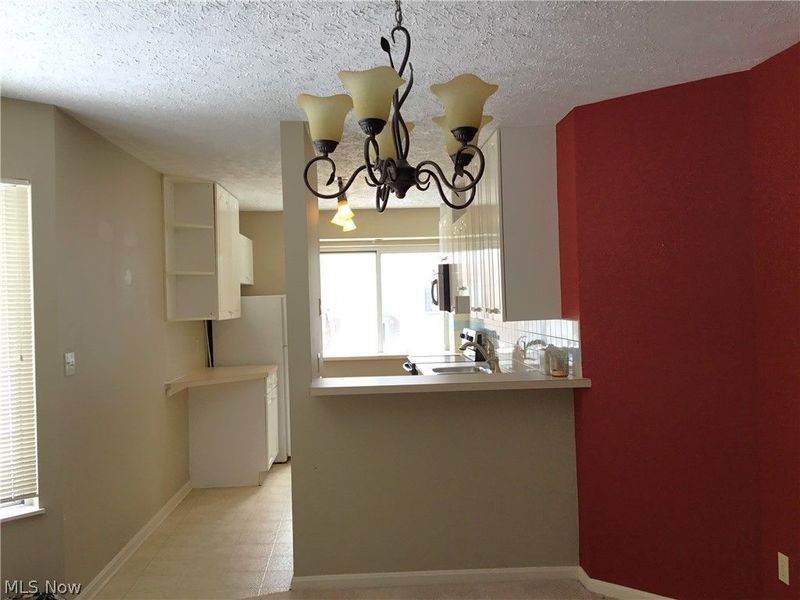 339 Village Pointe Drive, Unit B, Akron, OH 44313 Photo 12