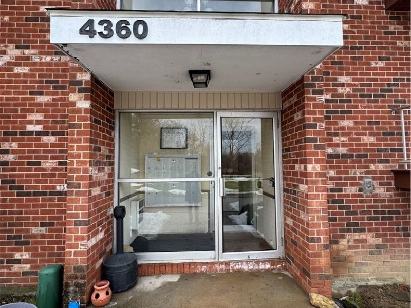 4360 Inner Circle Drive, Brunswick, OH 44212 Photo 2