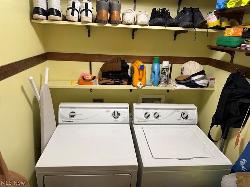 1102 E Front Street, Dover, OH 44622 Photo 8