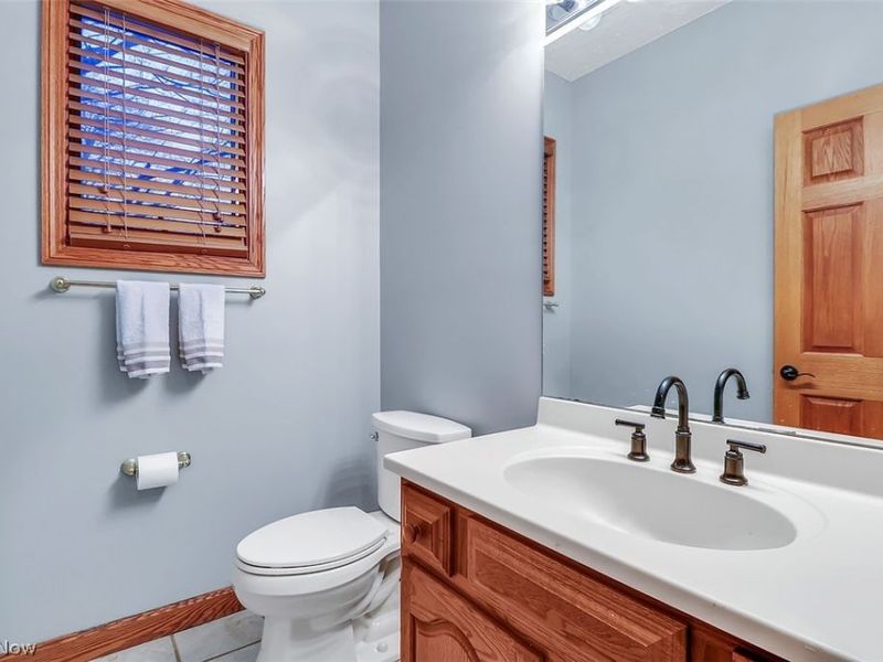 1564 Queens Court, Westlake, OH 44145 Photo 28