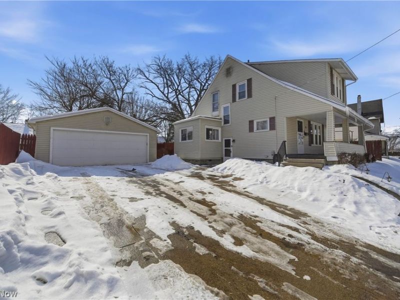 19 Marion Avenue SE, Massillon, OH 44646 Photo 2