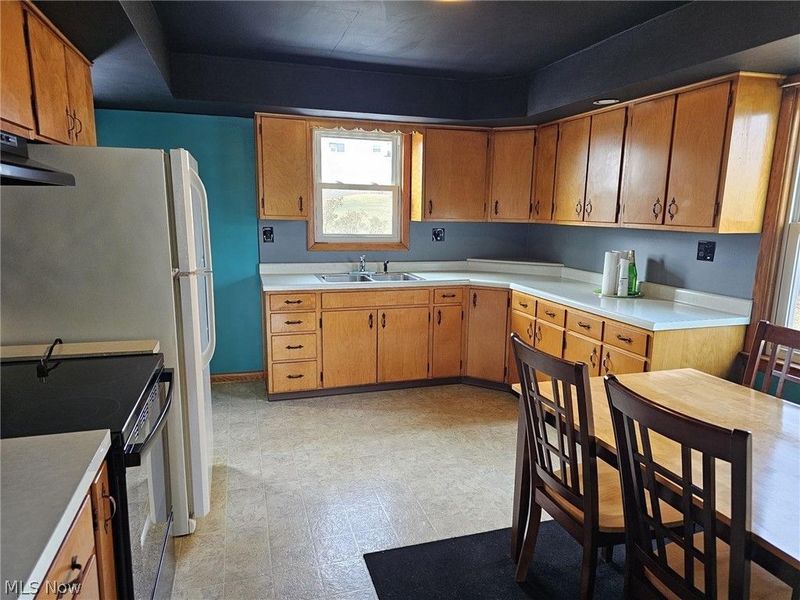 158 Martin Avenue, Cadiz, OH 43907 Photo 8