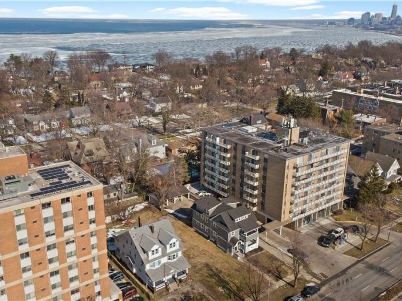 11418 Clifton Boulevard, Cleveland, OH 44102 Photo 18