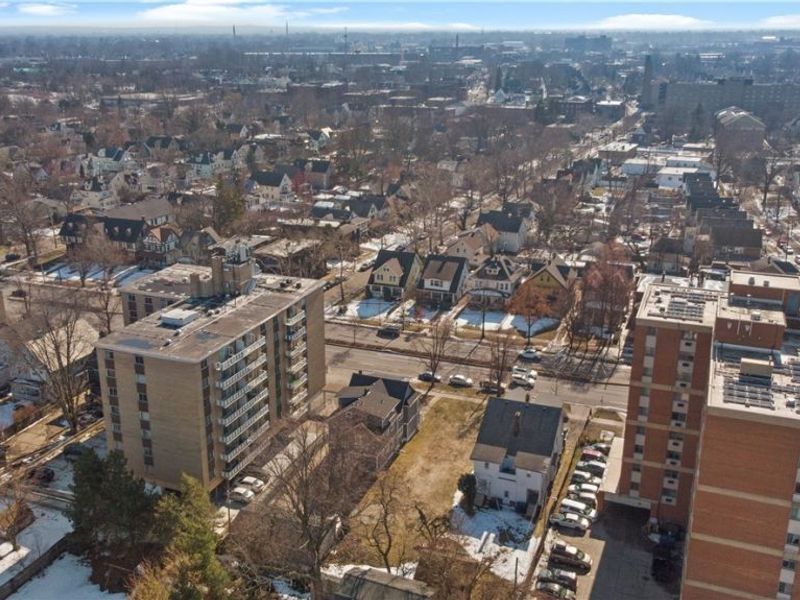 11418 Clifton Boulevard, Cleveland, OH 44102 Photo 24