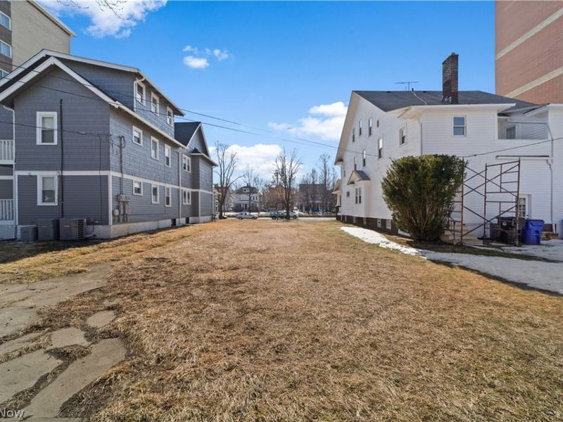 11418 Clifton Boulevard, Cleveland, OH 44102 Photo 8